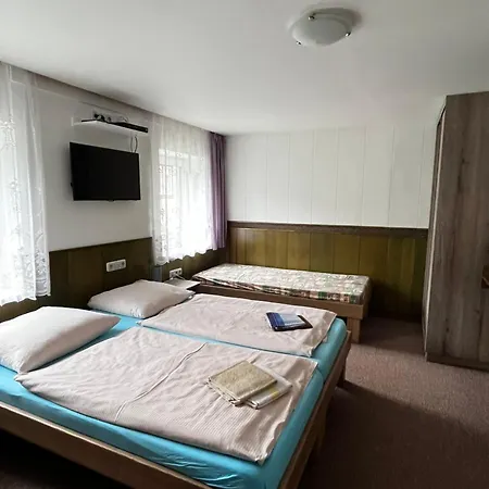 U Zemanku Konukevi